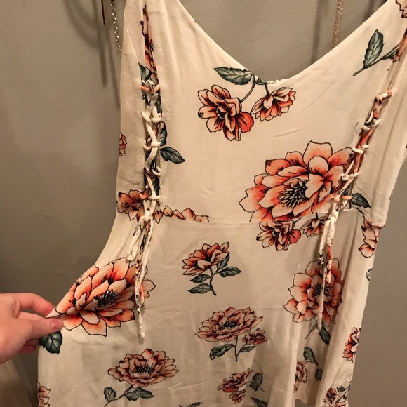 Dress - Picture 2 of 3